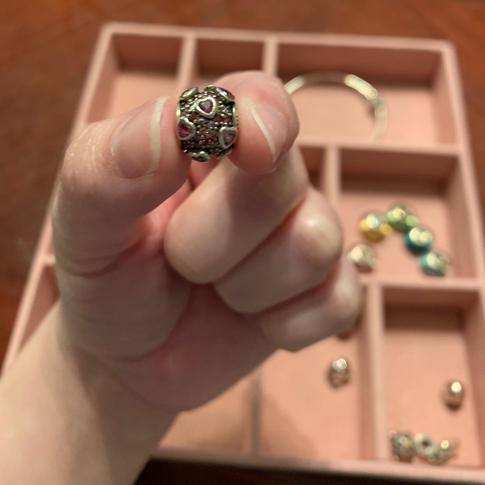 Pandora Explosion of Love charm